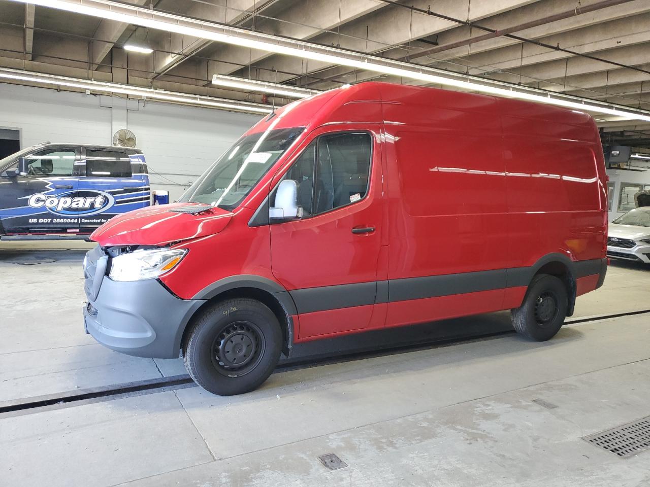 MERCEDES-BENZ SPRINTER 2500