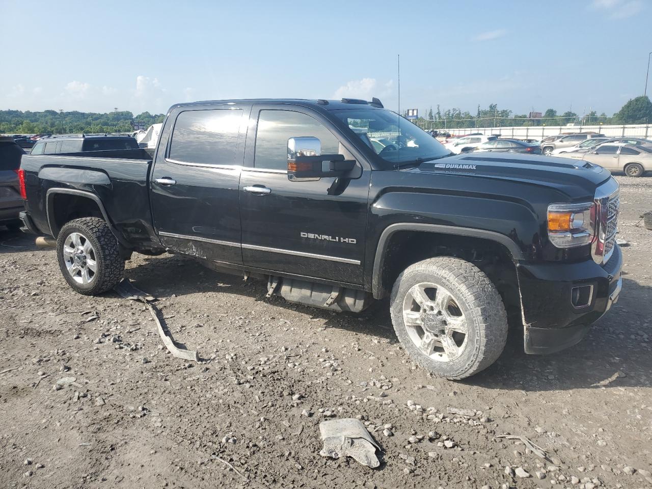 GMC SIERRA K2500 DENALI