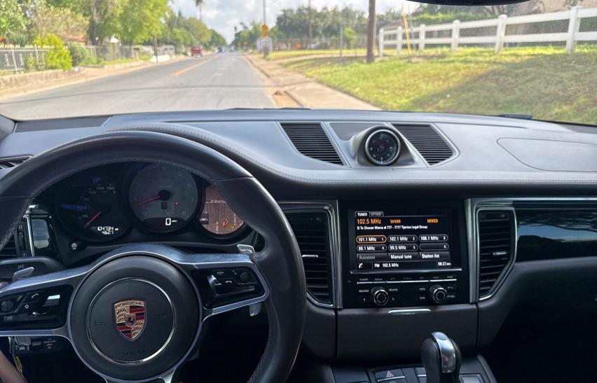 2015 PORSCHE MACAN S WP1AB2A53FLB52848