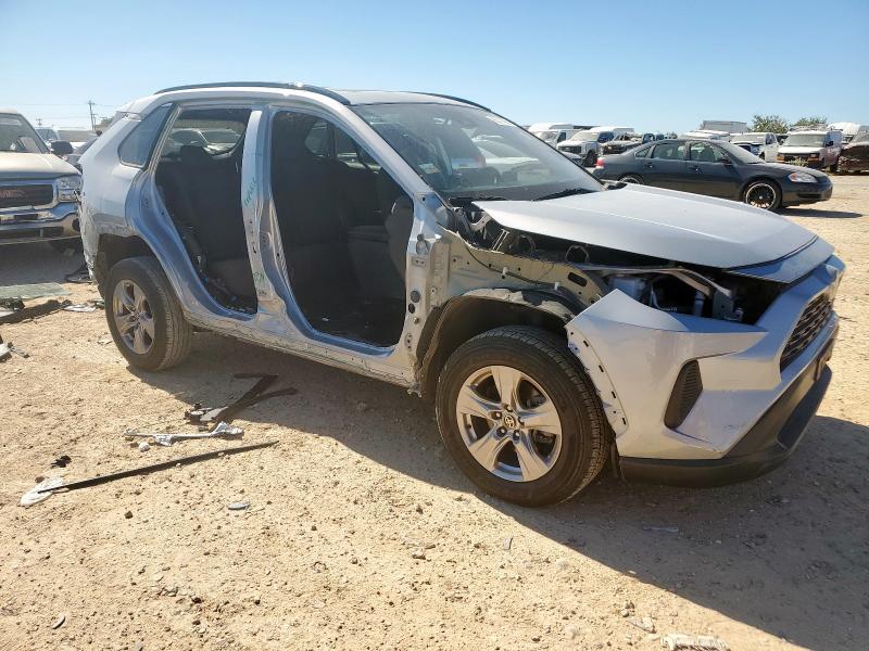 2022 TOYOTA RAV4 XLE 2T3W1RFV4NW205905