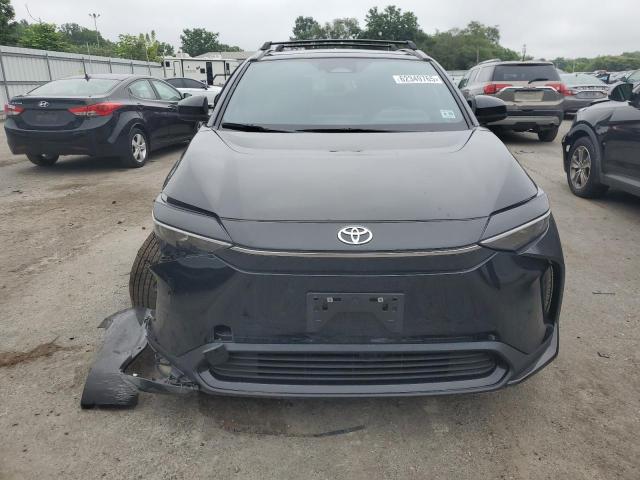 2024 TOYOTA BZ4X XLE JTMABACA1RA077444