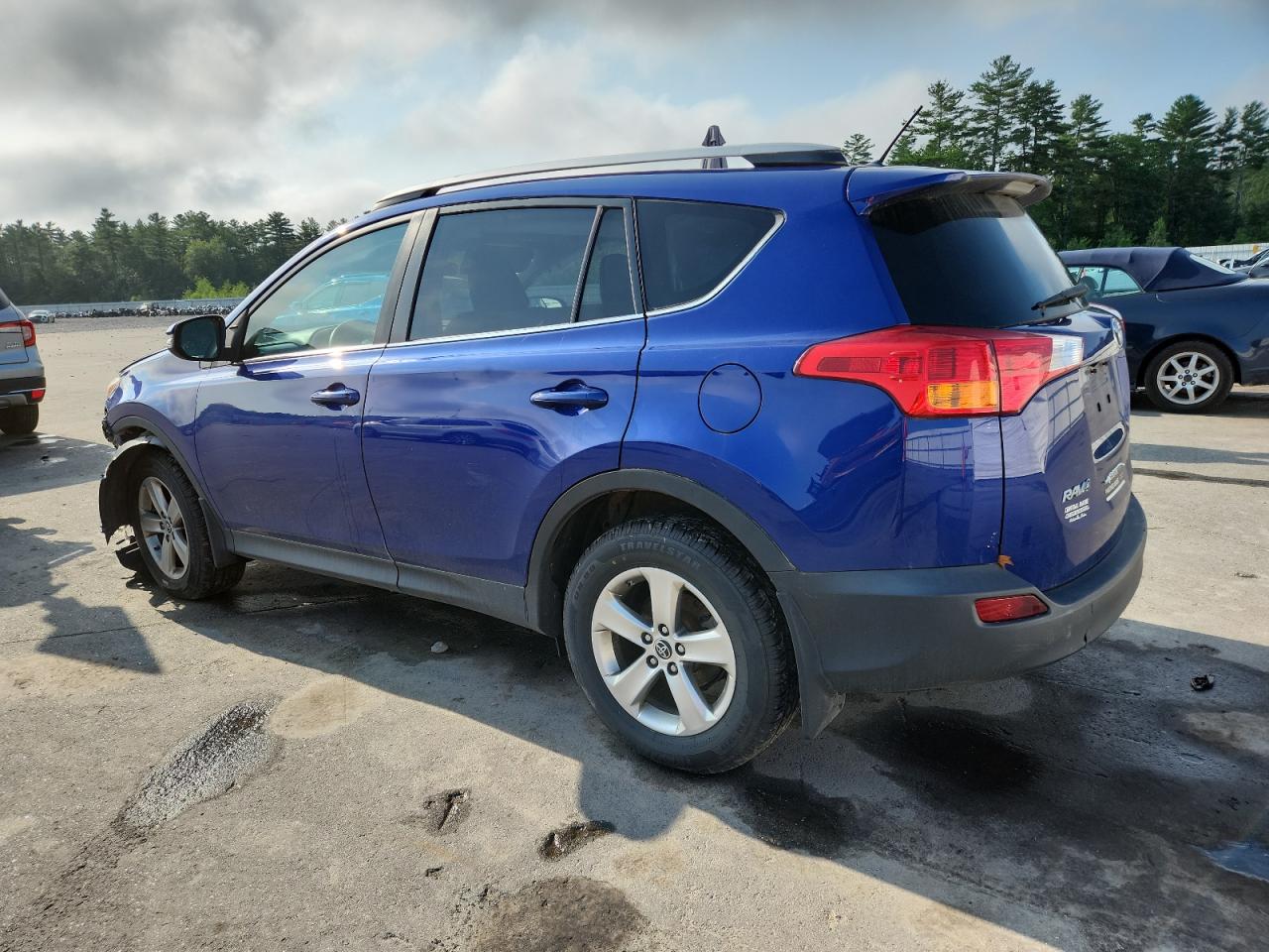 TOYOTA RAV4 XLE