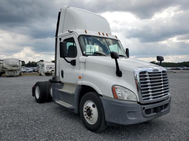 FREIGHTLINER CASCADIA 1 2016 white tractor diesel 1FUBGEDV7GLHC5778 photo #1