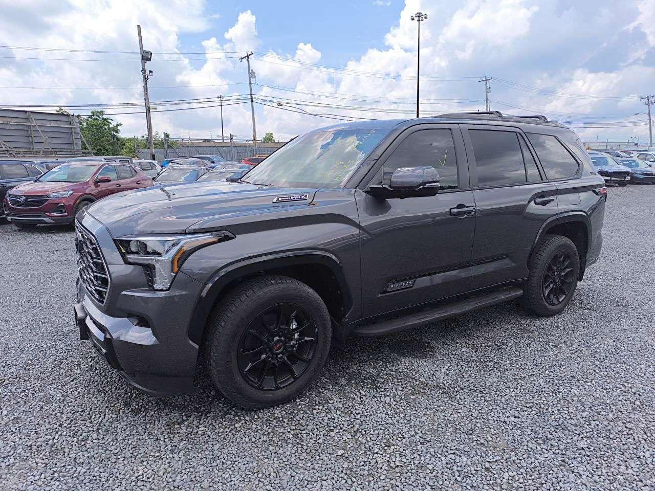 TOYOTA SEQUOIA SR5