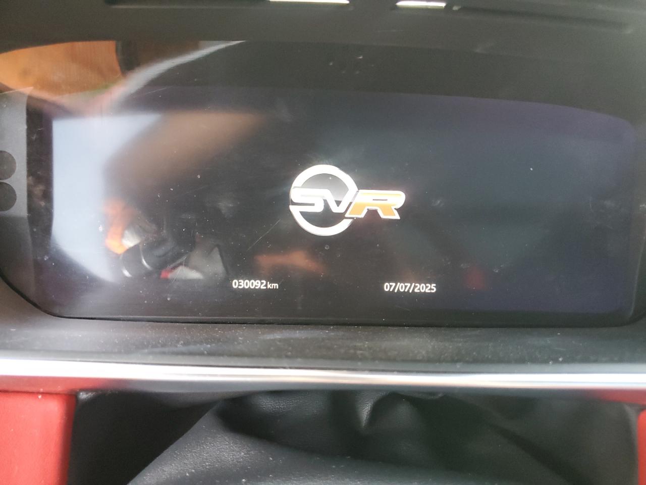 LAND ROVER RANGE ROVER SVR