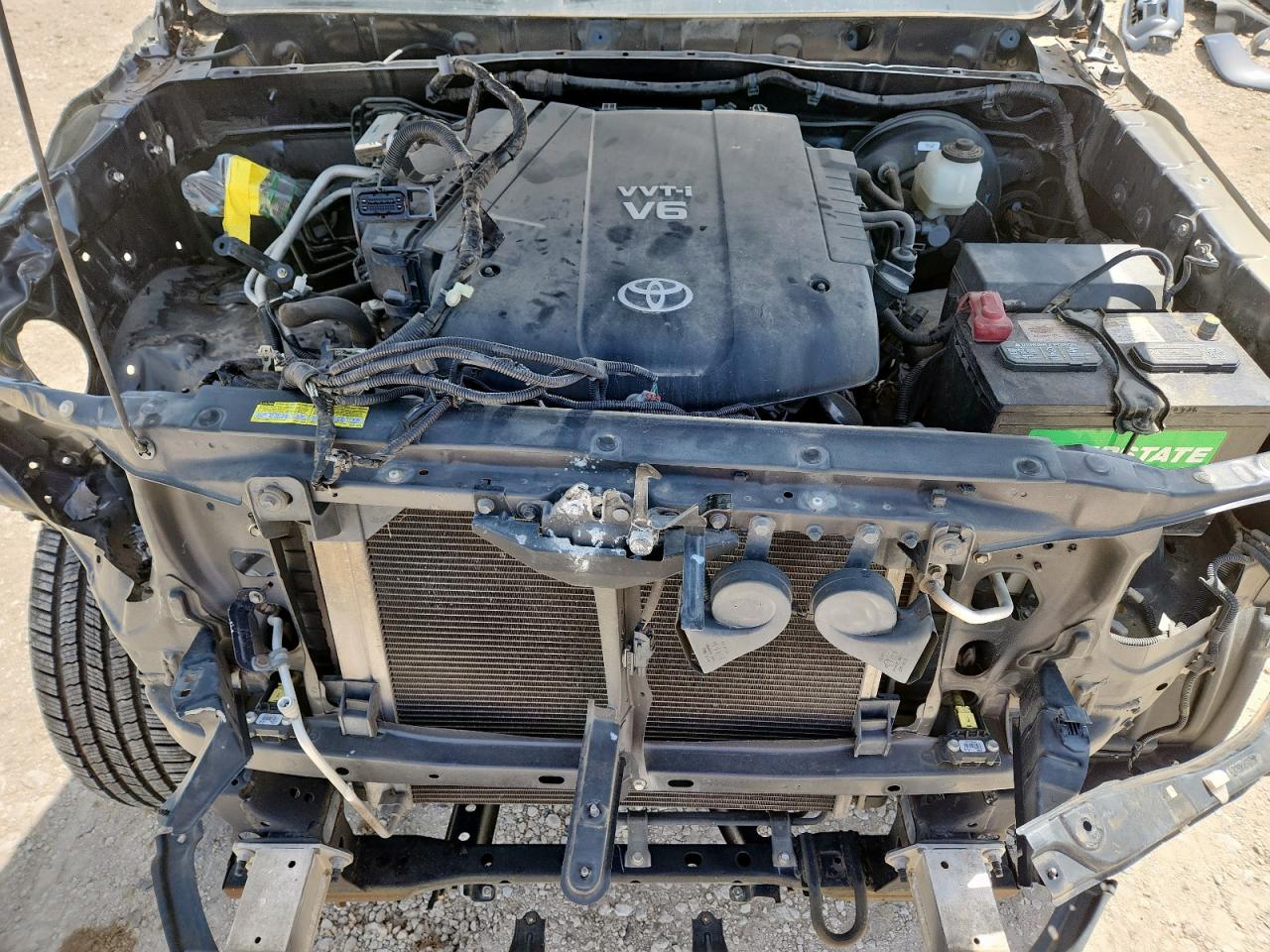 TOYOTA TACOMA DOUBLE CAB