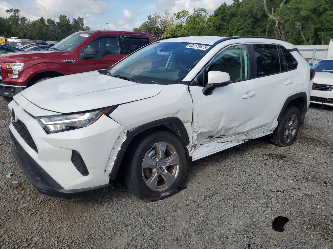 TOYOTA RAV4 XLE