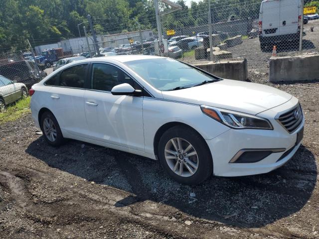 2016 HYUNDAI SONATA SE 5NPE24AF3GH354702