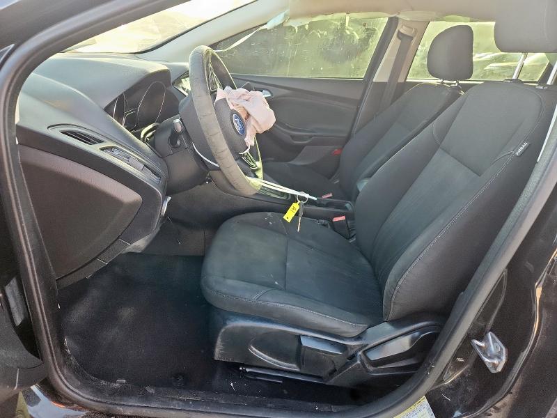 2015 FORD FOCUS SE 1FADP3K29FL307371