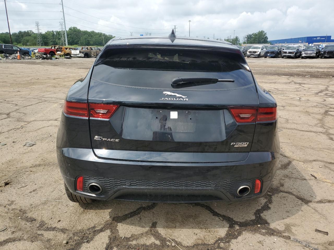 JAGUAR E-TYPE R-DYNAMIC S