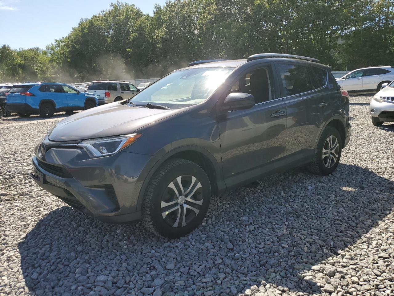 TOYOTA RAV4 LE