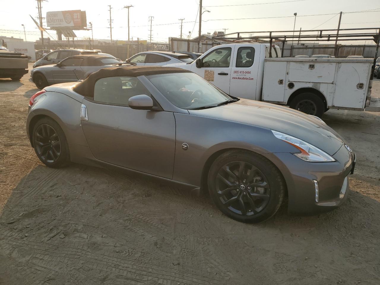 NISSAN 370Z BASE