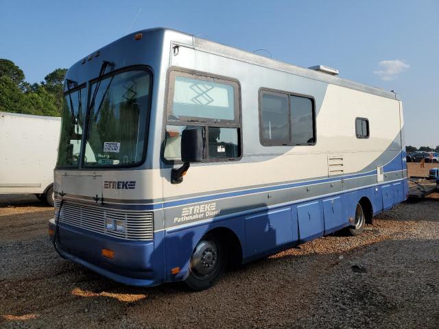 CHEVROLET P30 1998 blue  diesel 1GBKP37F3W3300031 photo #3