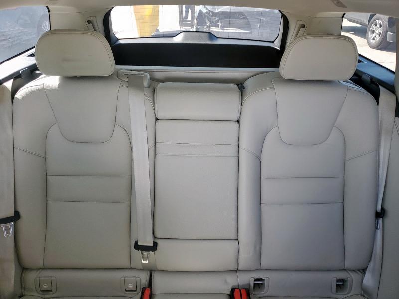 2020 VOLVO V60 T5 MOM YV1102EK5L2376271