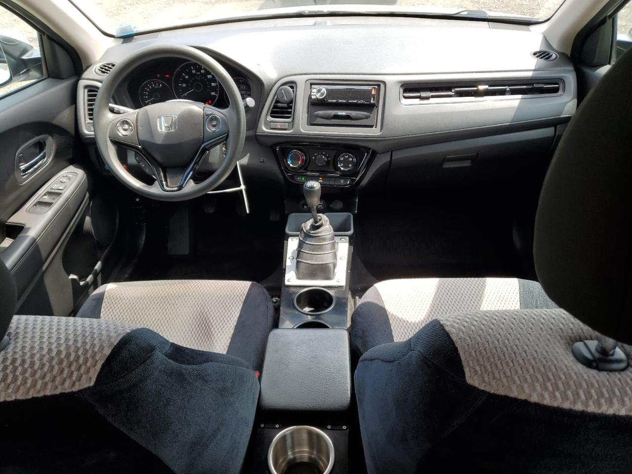 Honda Hr-v lx 2016