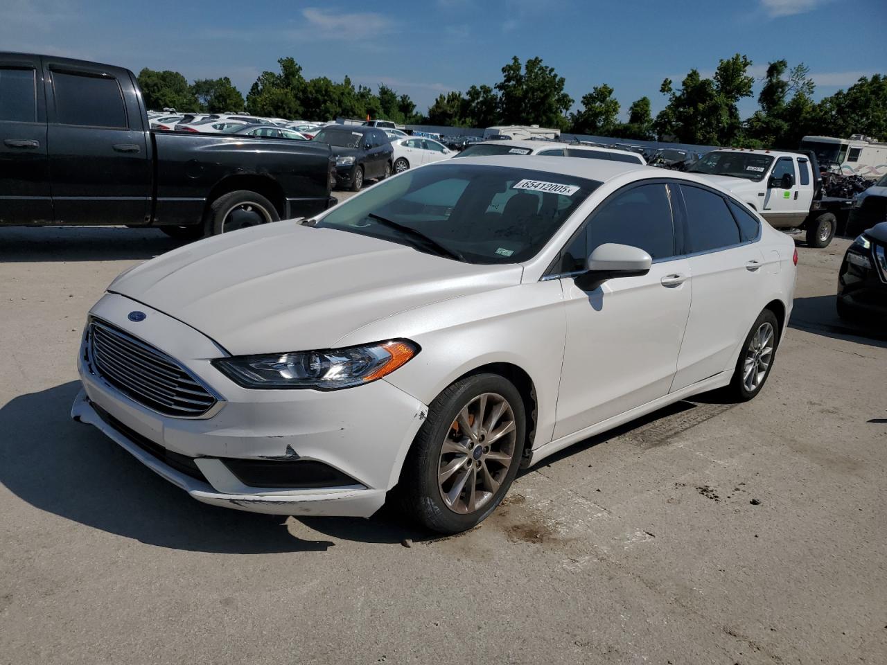 FORD FUSION SE