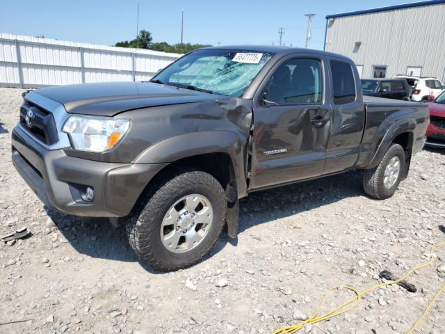 TOYOTA TACOMA