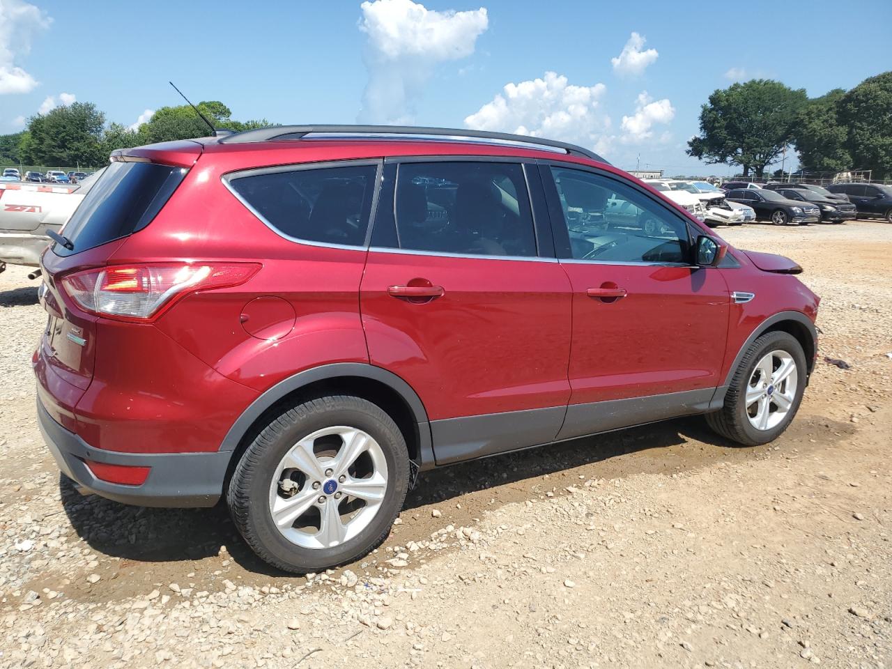 FORD ESCAPE SE