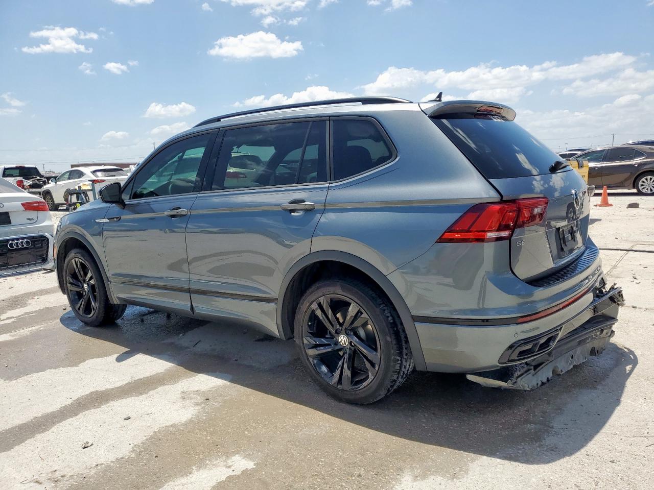 VOLKSWAGEN TIGUAN SE R-LINE BLACK