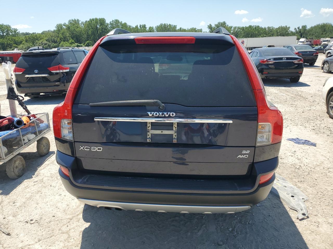 Lot #3285992798 2008 VOLVO XC90 3.2
