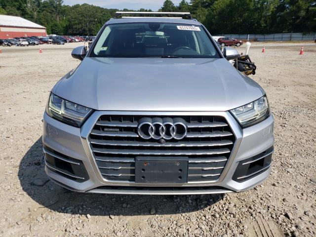 2017 AUDI Q7 PREMIUM WA1LAAF71HD004996