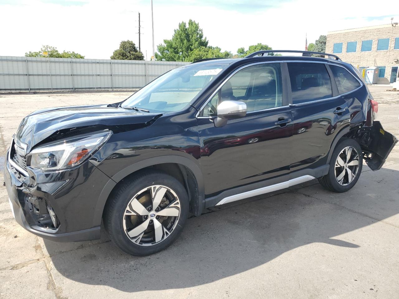 SUBARU FORESTER TOURING