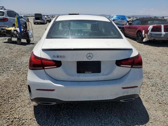 2019 MERCEDES-BENZ A 220 WDD3G4EB1KW012528