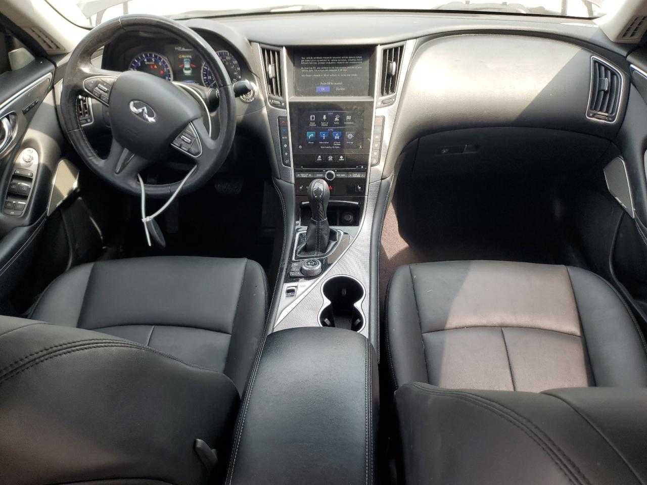 INFINITI Q50 PREMIUM
