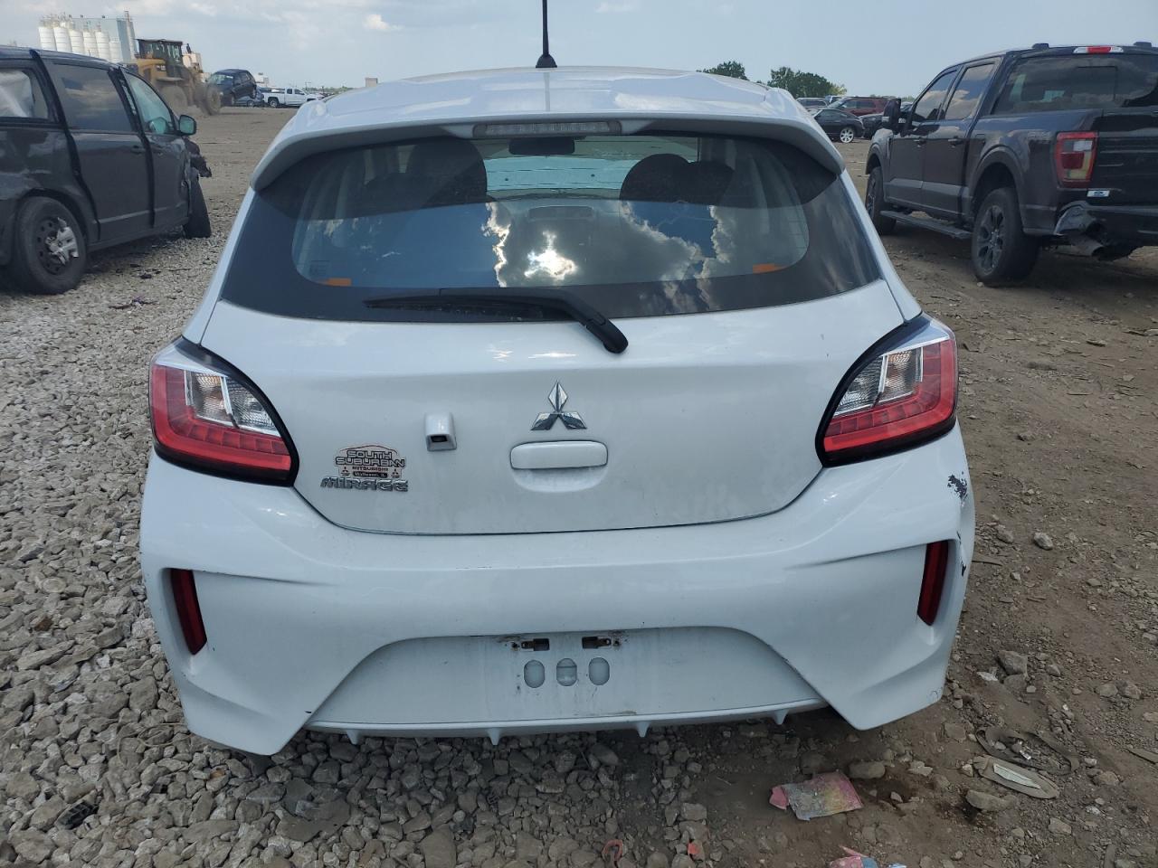 MITSUBISHI MIRAGE ES