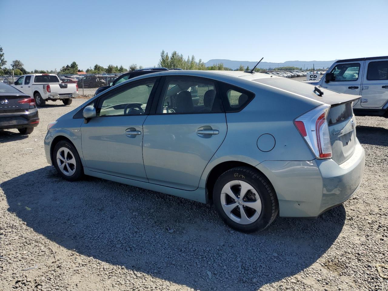 TOYOTA PRIUS