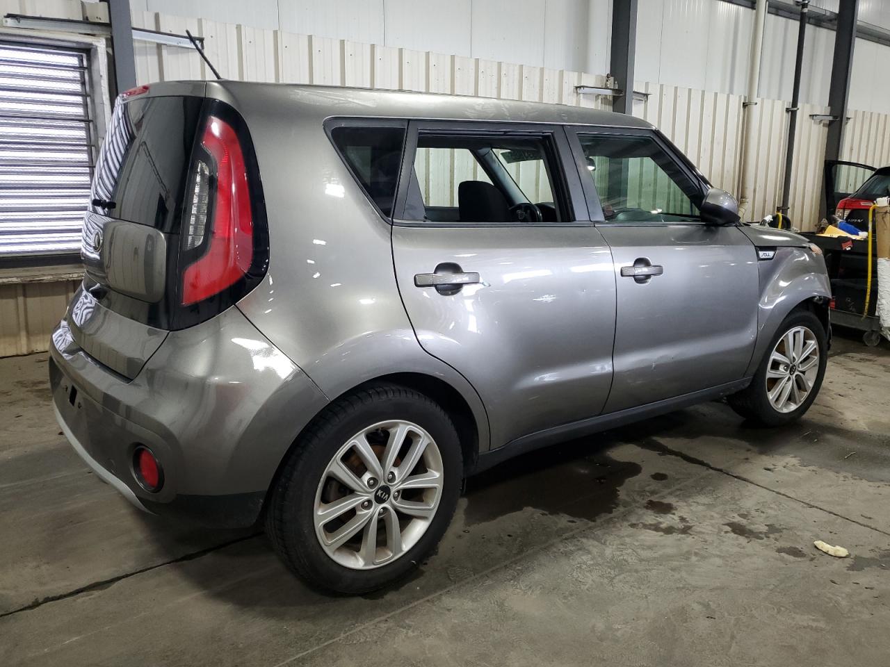 KIA SOUL +