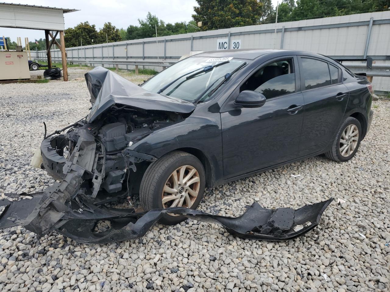 MAZDA 3 I