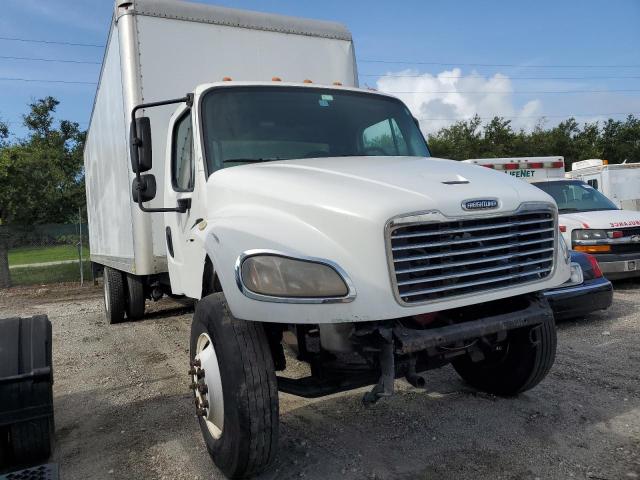 FREIGHTLINER M2 106 MED