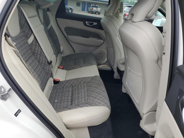 2021 VOLVO XC60 T5 MO YV4102RK4M1748526