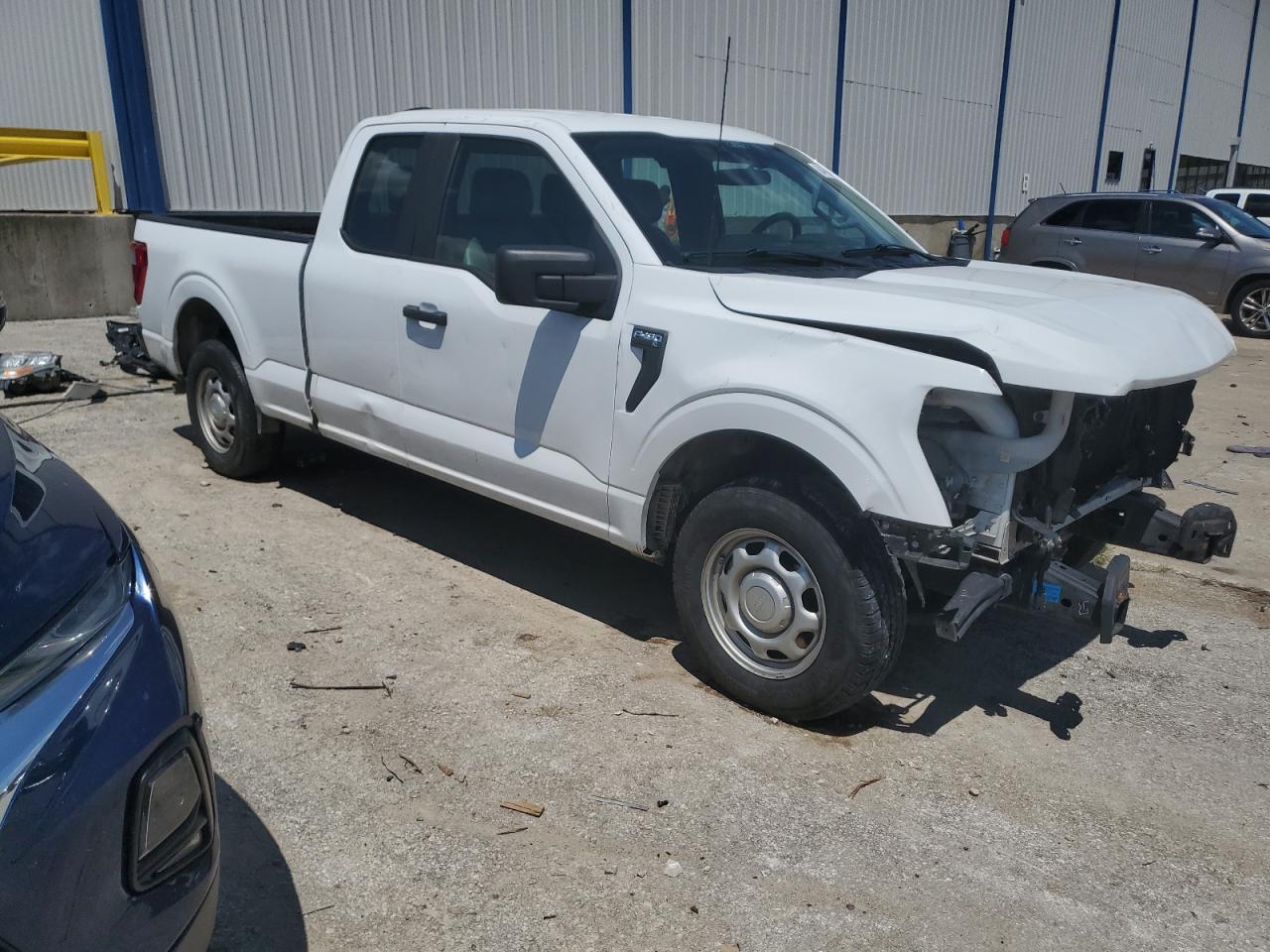 FORD F-150 SUPER CAB
