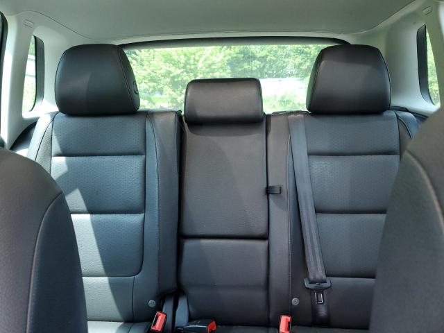 2015 VOLKSWAGEN TIGUAN S WVGAV7AX3FW609305