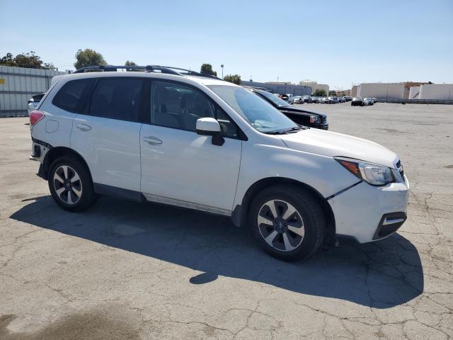 2017 SUBARU FORESTER 2 JF2SJADC4HH412582