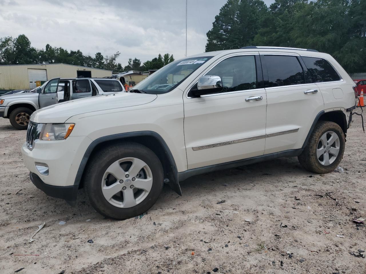 JEEP GRAND CHEROKEE LAREDO