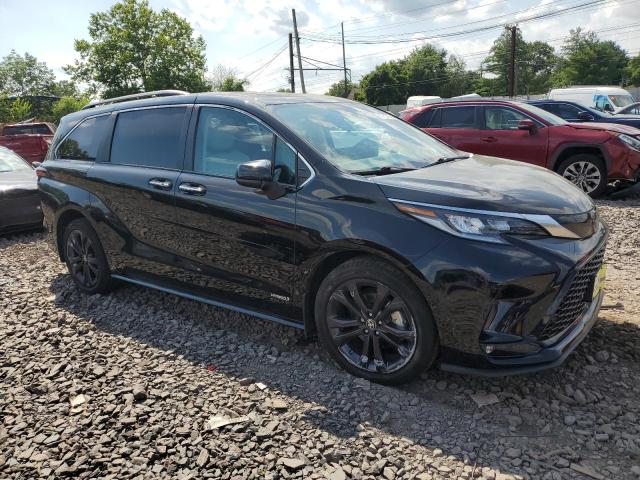 2023 TOYOTA SIENNA XSE 5TDXRKEC6PS155632