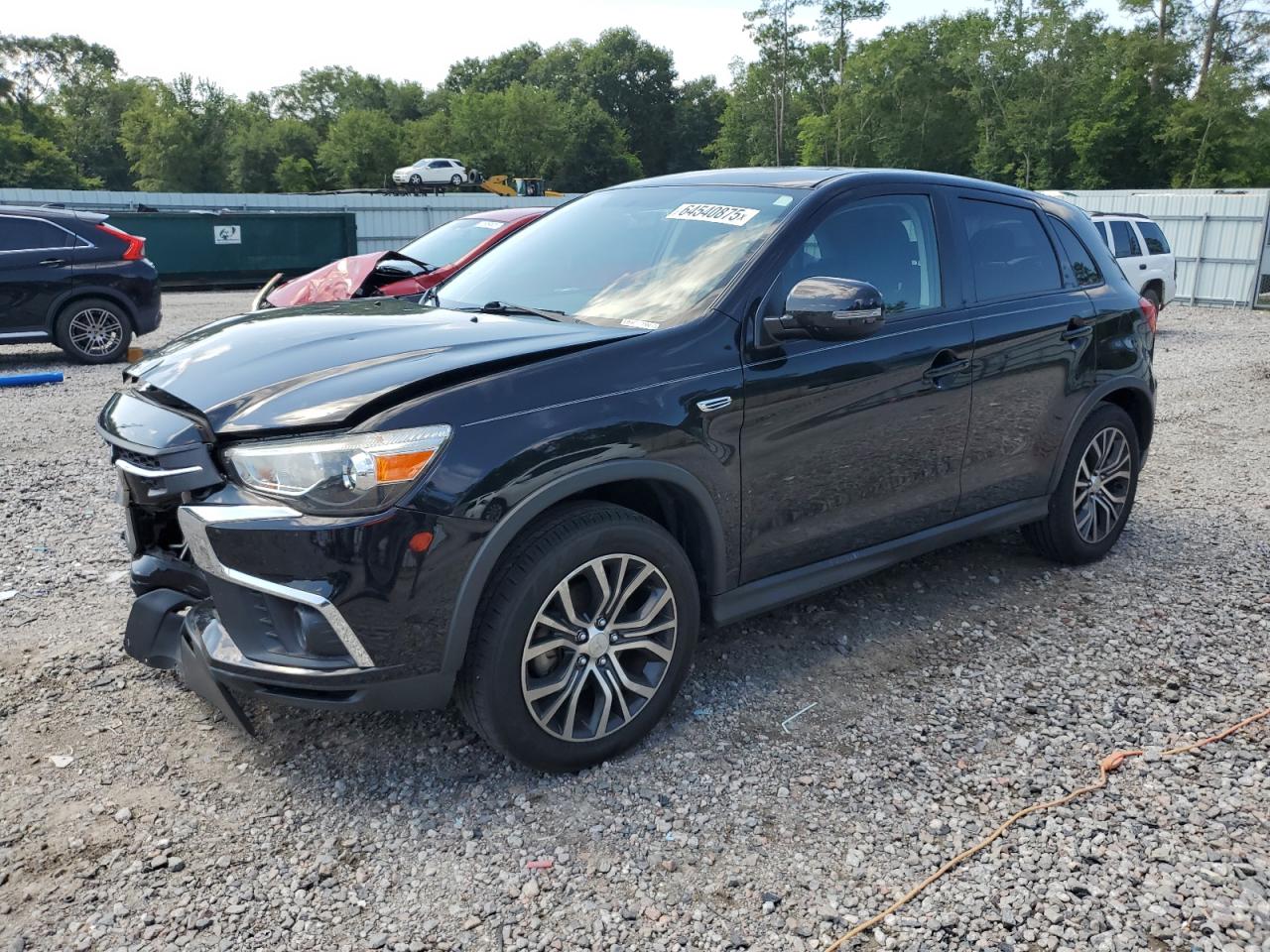 MITSUBISHI OUTLANDER ES