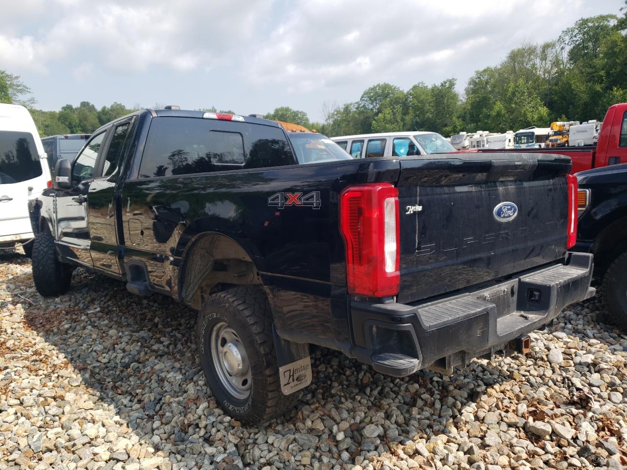 FORD F-350 SUPER DUTY