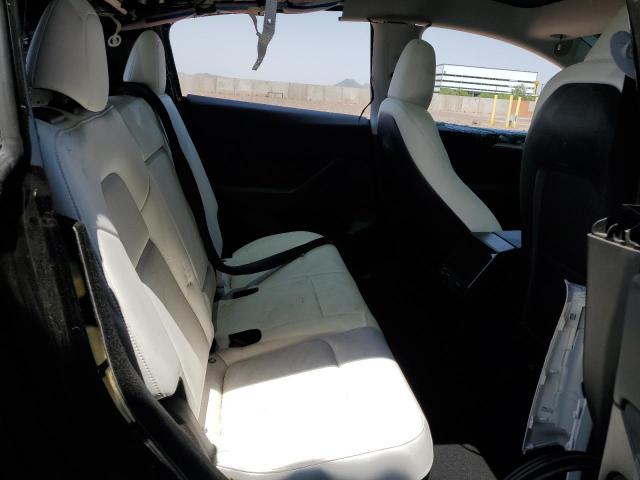 2024 TESLA MODEL Y 7SAYGDED7RF130845