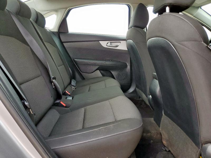 2024 KIA FORTE LX 3KPF24AD8RE815922
