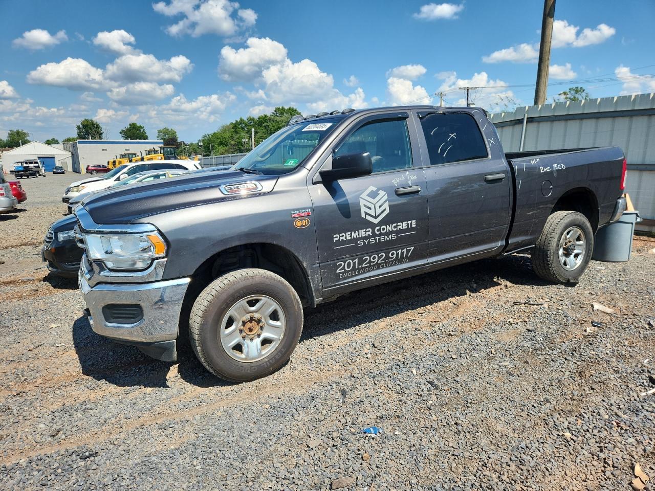 RAM 2500 TRADESMAN