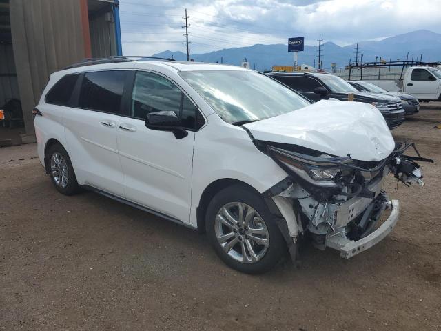 2022 TOYOTA SIENNA XSE 5TDXSKFC6NS059824