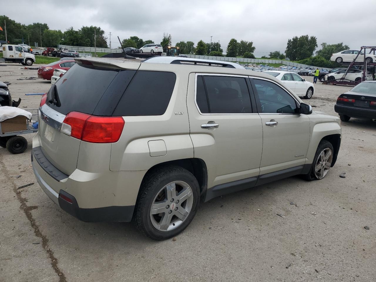 GMC TERRAIN SLT