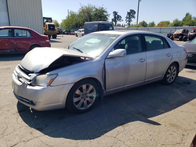 TOYOTA AVALON XL