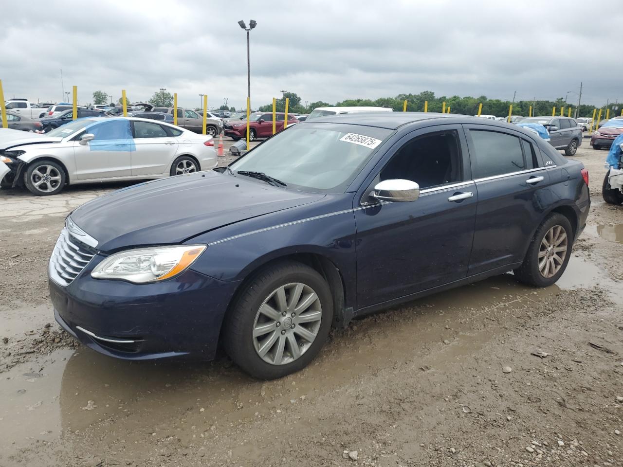  Salvage Chrysler 200