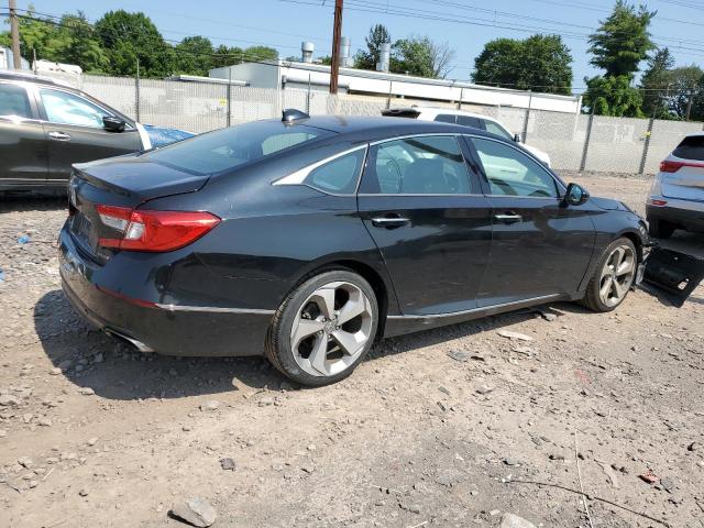 2018 HONDA ACCORD TOU 1HGCV1F95JA142304