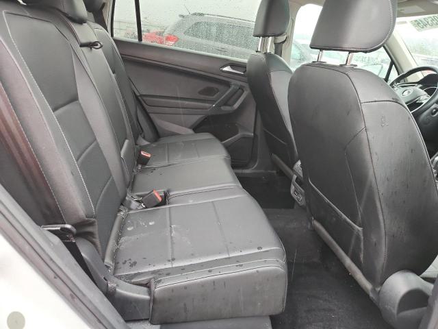 2018 VOLKSWAGEN TIGUAN 3VV2B7AX5JM081987